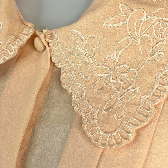 Vintage Romantic Pleated Embroidered Blouse Top 14 Pastel Peach Dainty Sweet - Picture 4 of 16